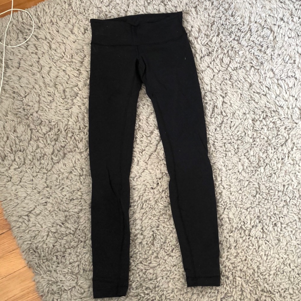 Lululemon wunder under full length size 4